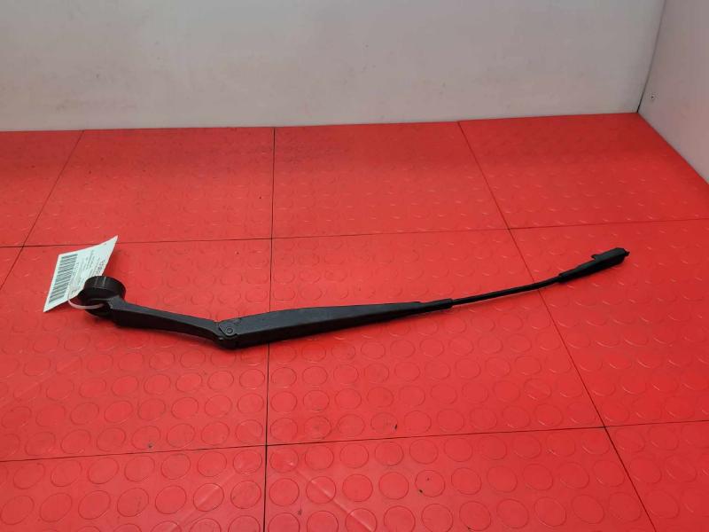 2014 Ford Fusion Wiper Arm