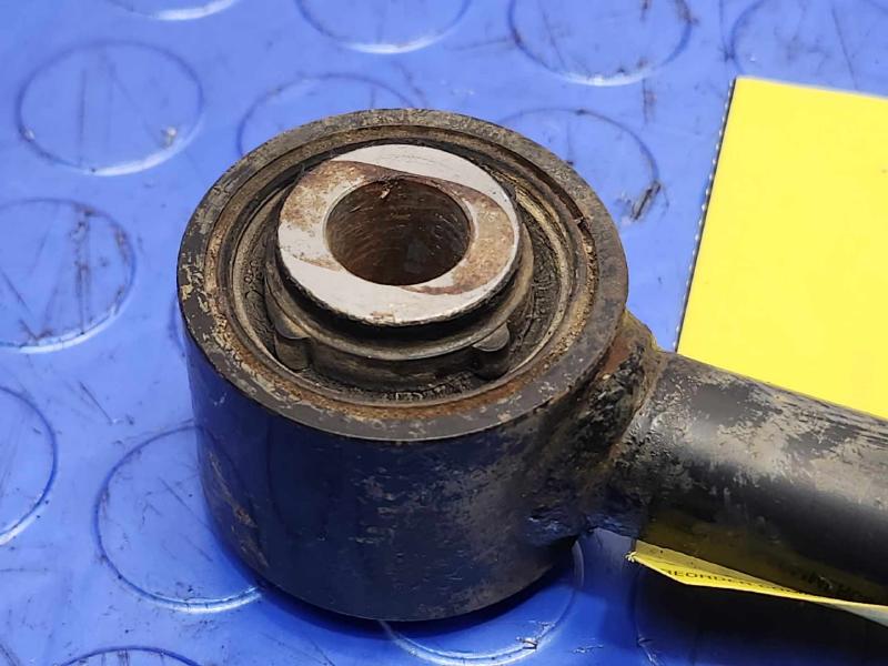 2015 Subaru Legacy Lower Control Arm Rr