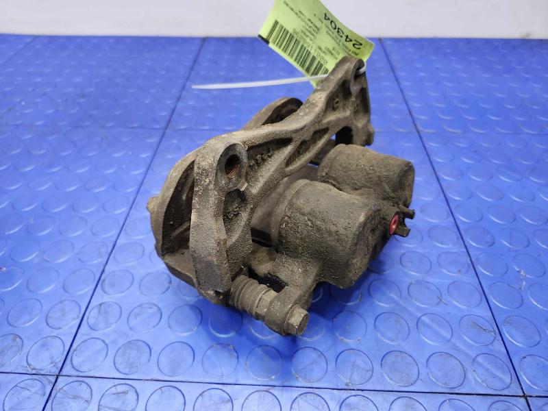 2015 Subaru Forester Caliper