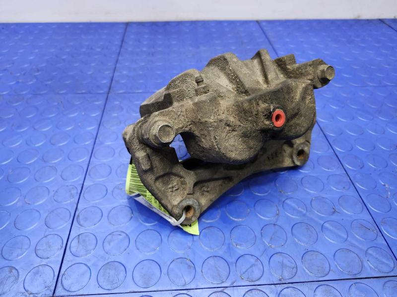 2015 Subaru Forester Caliper