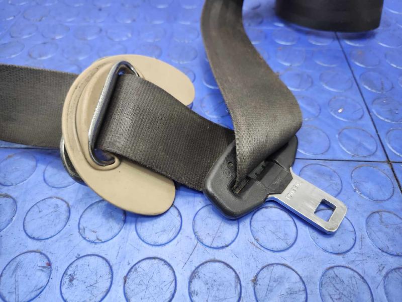 2011 Hyundai Sonata Front Seat Belt