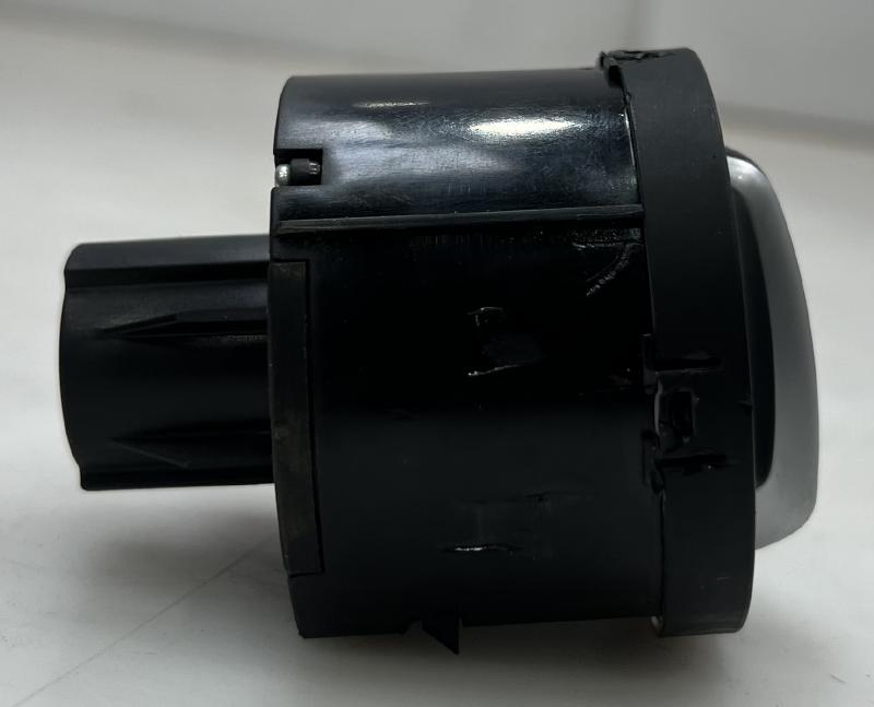 2012 Volkswagen Passat Headlight Switch (Dash Mtd)