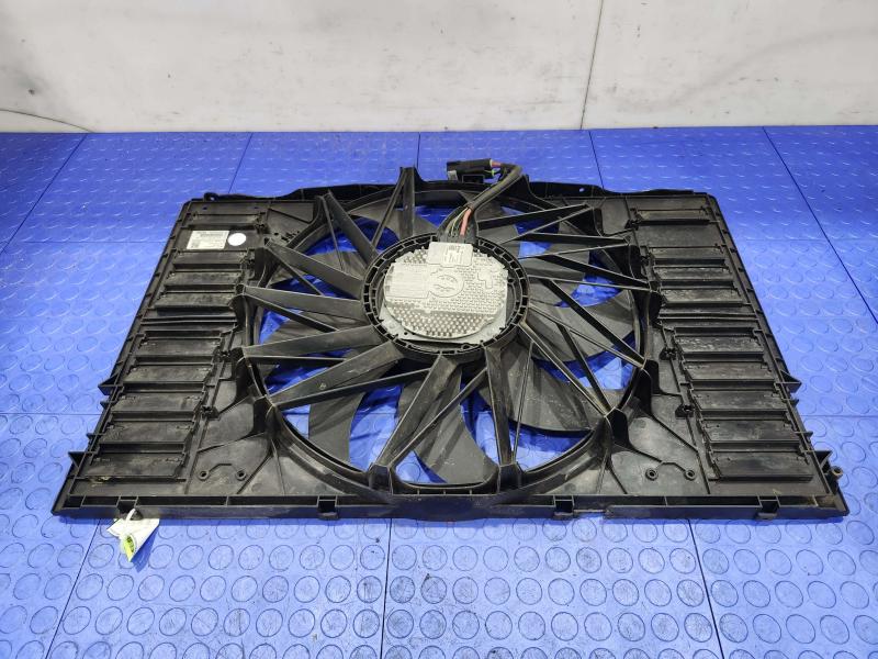 2010-2016 Porsche Panamera Engine Cooling Fan Assembly Genuine OEM 97010606106