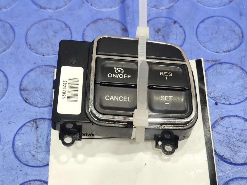 2012 Jeep Grand Cherokee Combination Switch