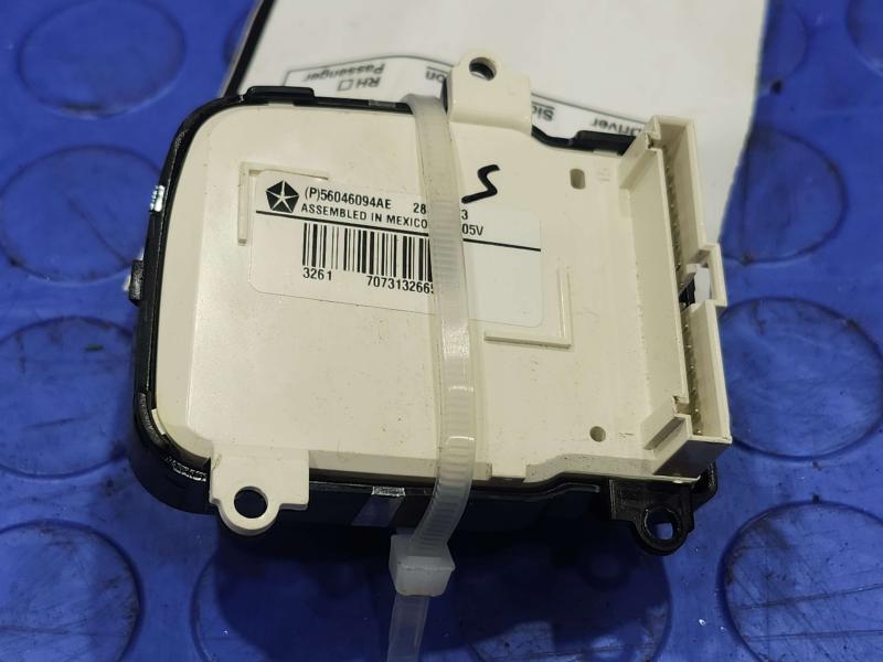 2012 Jeep Grand Cherokee Combination Switch