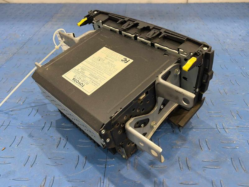 2007 Toyota RAV4 Audio & Visual Equip.(Radio)
