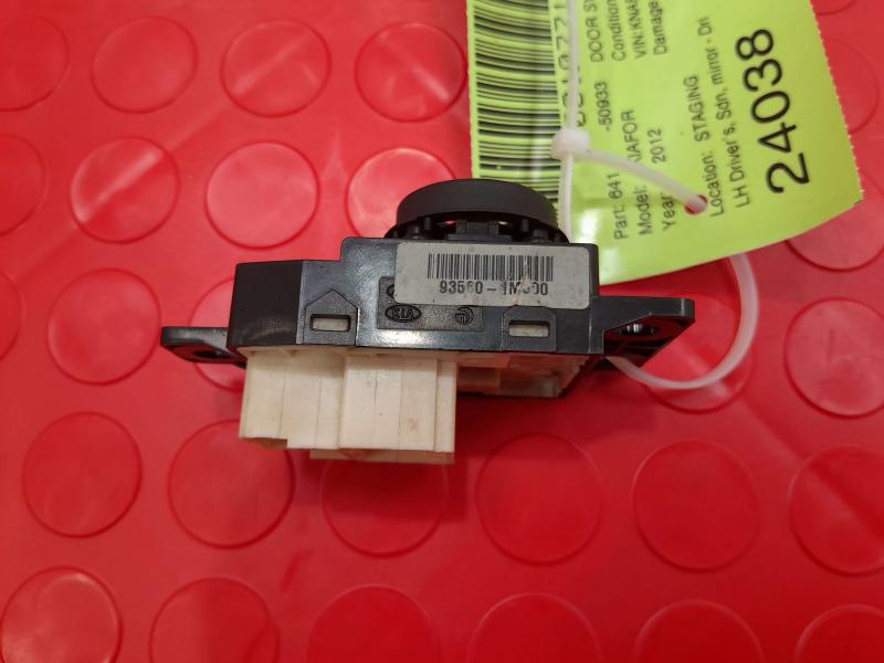 2010-2013 Kia Forte Power Door Mirror Control Switch Genuine OEM 935601M000