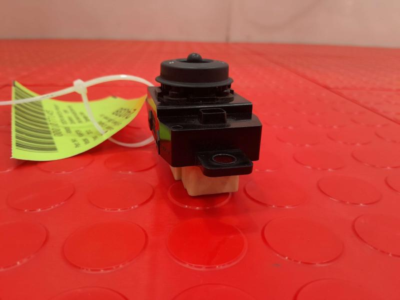2010-2013 Kia Forte Power Door Mirror Control Switch Genuine OEM 935601M000