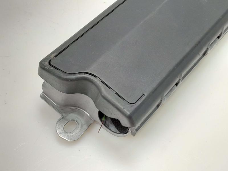 2013-2014 Cadillac ATS Driver Knee Air Bag Inflator Black Genuine OEM 23192140