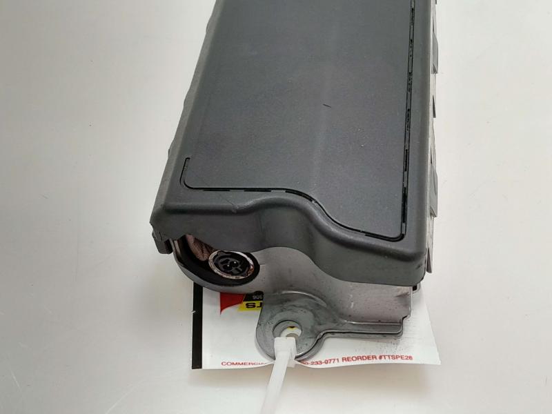 2013-2014 Cadillac ATS Driver Knee Air Bag Inflator Black Genuine OEM 23192140