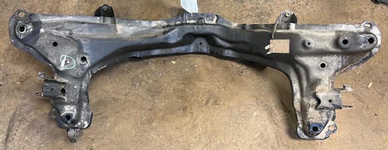 2002 - 2004 Honda CRV Rear Crossmember Subframe OEM 50300S9AA00