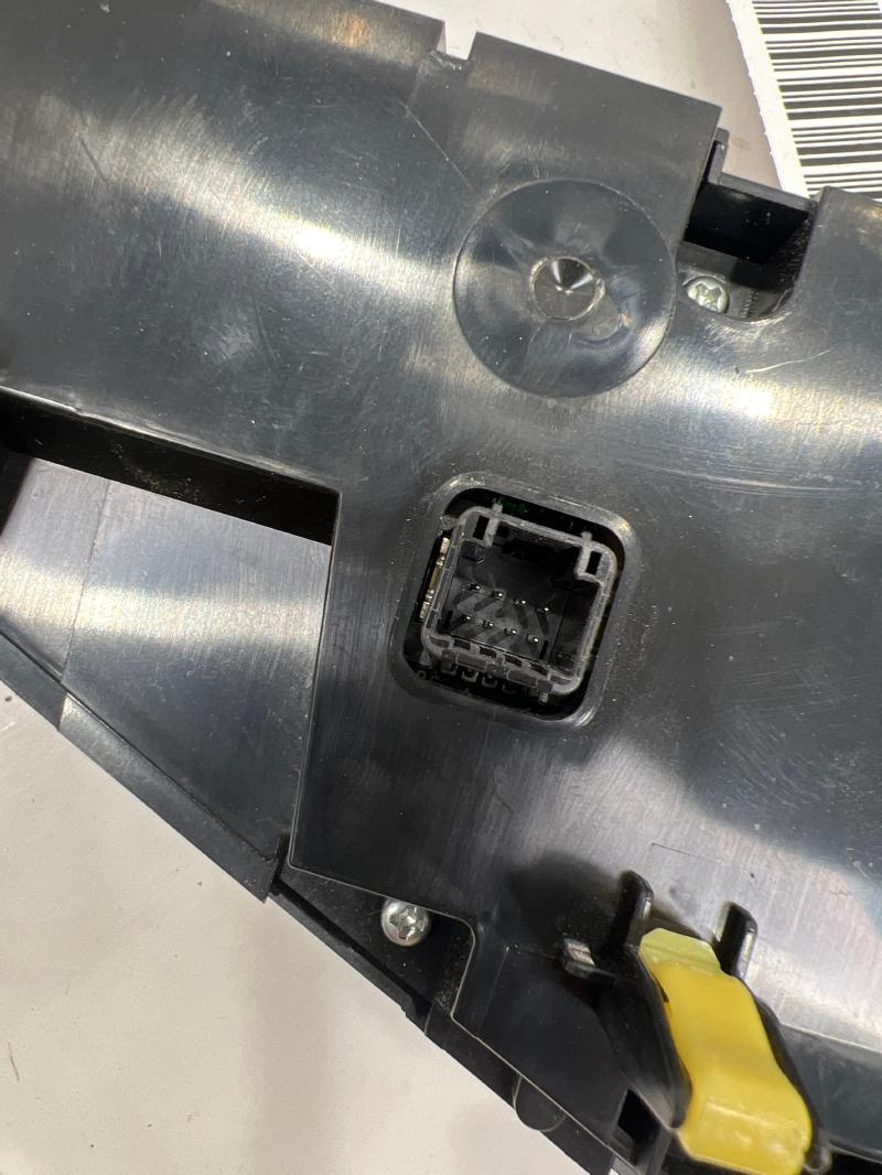 2016 Toyota Prius Heater A/C Control
