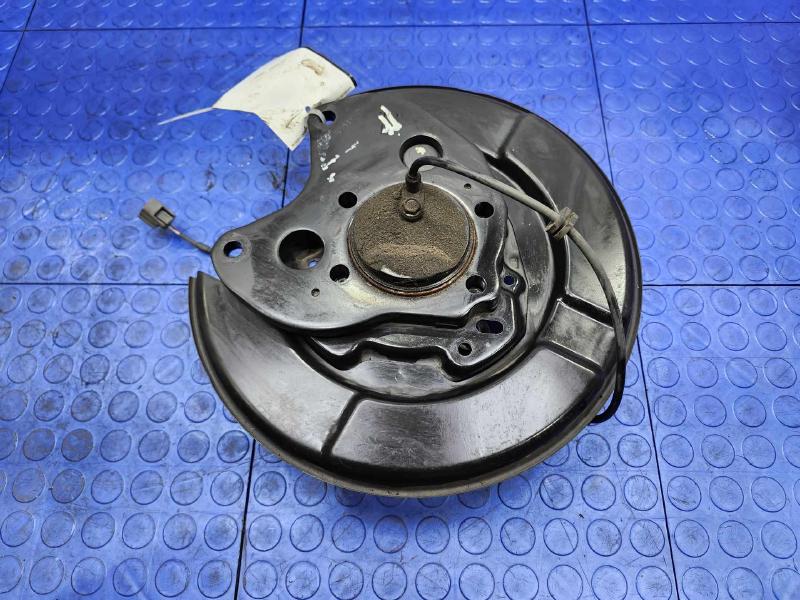 2015 Nissan Leaf Hub
