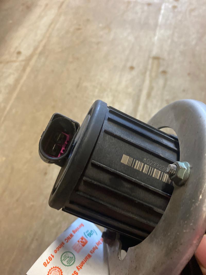 2004 Audi A8 Air Pump