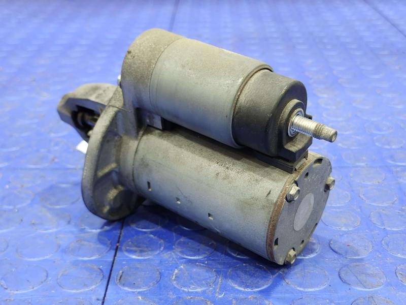 2013 Chrysler 300 Starter Motor