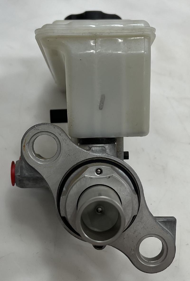 2019 GMC Acadia Master Cylinder