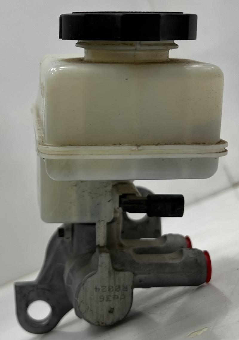2019 GMC Acadia Master Cylinder