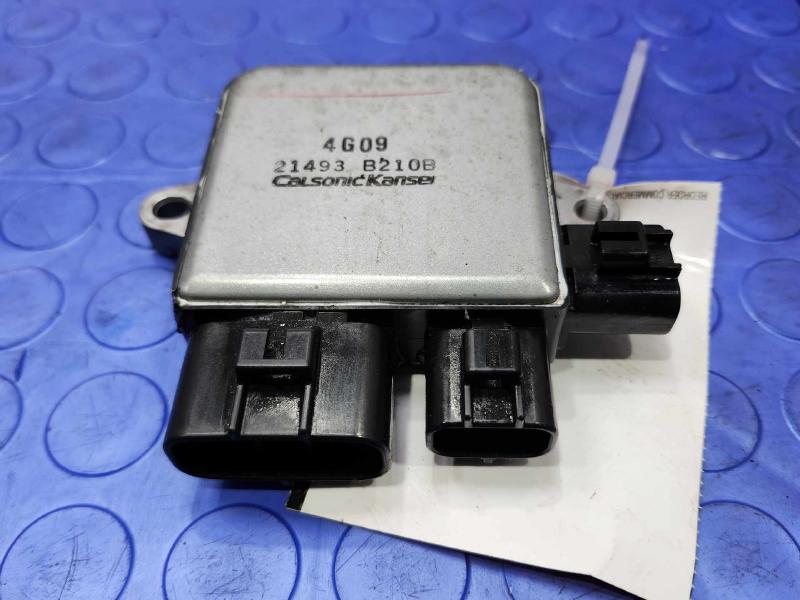 2013-2017 Nissan Leaf Engine Cooling Fan Control Module OEM 21493-B210B