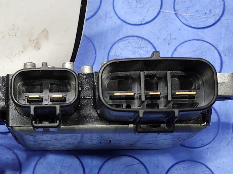 2013-2017 Nissan Leaf Engine Cooling Fan Control Module OEM 21493-B210B