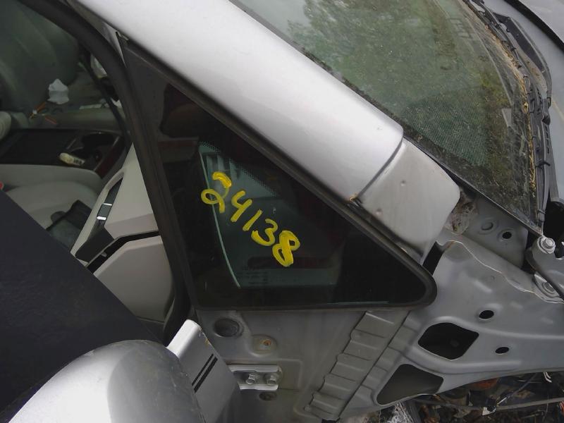 2012 Toyota Sienna Windshield Glass