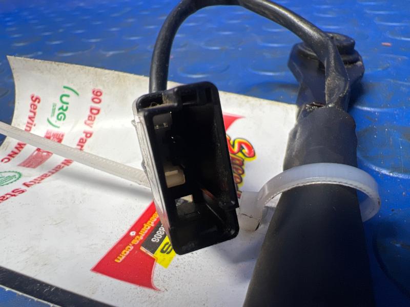 2012 Buick LaCrosse Front Seat Belt