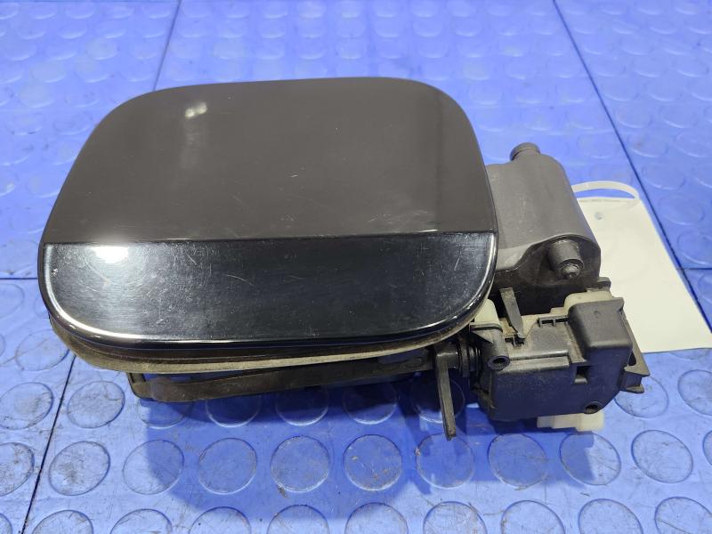 2016 Cadillac ATS Fuel Tank Door