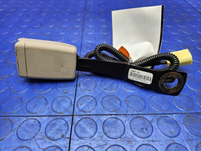 2018 Subaru Legacy Front Seat Belt