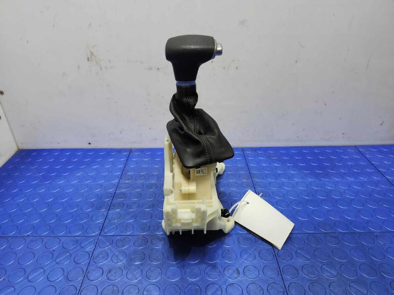 2018-2023 Kia Rio CVT Automatic Transmission Shifter Assembly OEM 46700H9110