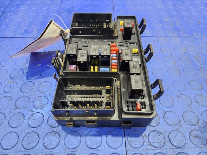 2016 Ford Edge Engine Fuse Box