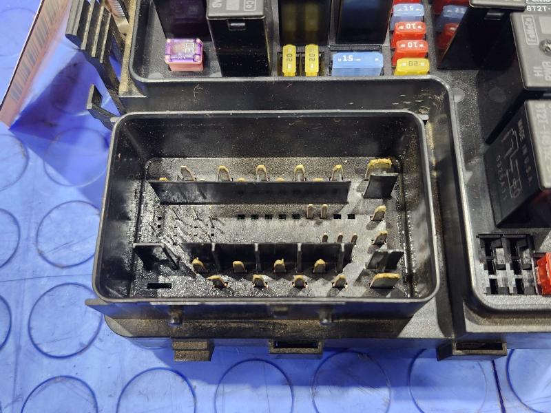 2016 Ford Edge Engine Fuse Box