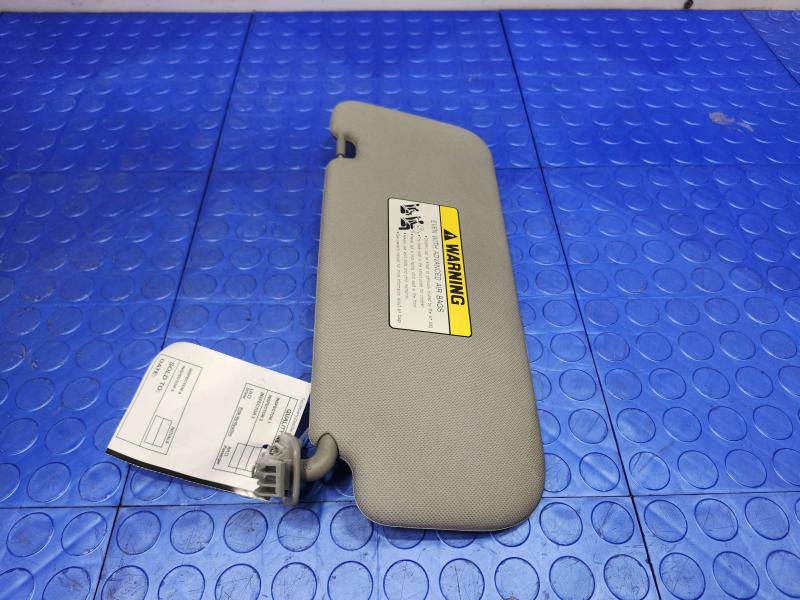 2013 Hyundai Accent Sun Visor