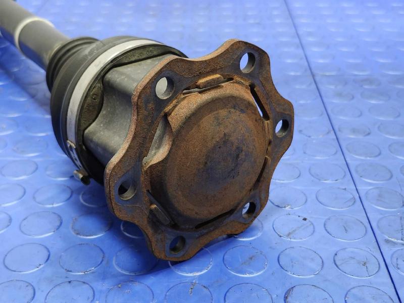 2018 Audi Q7 Axle Shaft