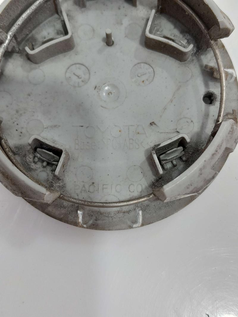 2017 Toyota Corolla iM Center Cap