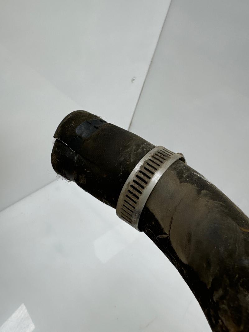 2008 Chrysler Town & Country Fuel Filler Neck
