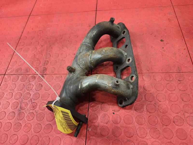 2007 Nissan Pathfinder Exhaust Manifold