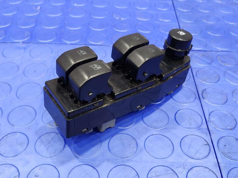 2014 Chevrolet Spark Door Switch Front