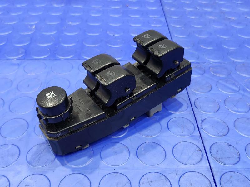 2014 Chevrolet Spark Door Switch Front