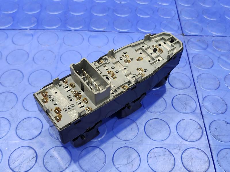 2014 Chevrolet Spark Door Switch Front