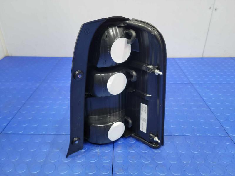 2001 Ford Escape Tail Light Assembly