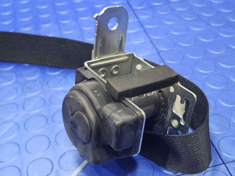 2015 Toyota Corolla Rear Seat Belt