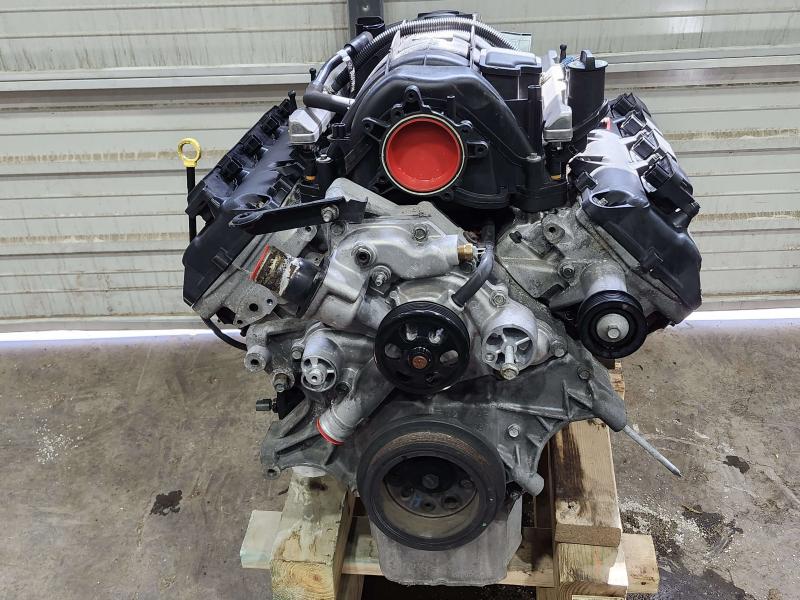 2014 Dodge Challenger Engine Assembly/Motor