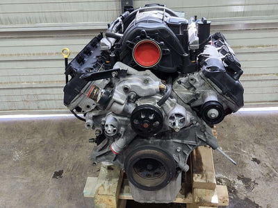 2014 Dodge Challenger Engine Assembly/Motor