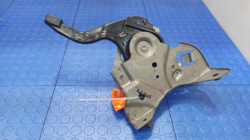2014-2018 Nissan Rogue Parking Brake Pedal Lever Assembly OEM 36010-4BB1A