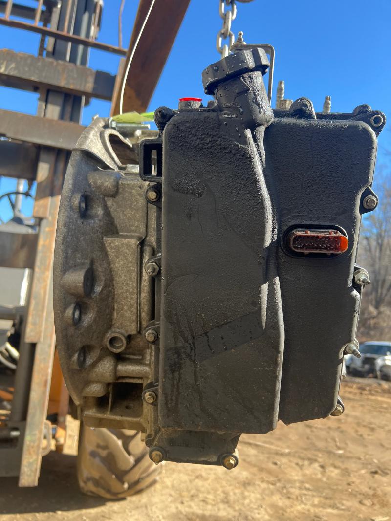 2011 Ford Explorer Transmission Assy.