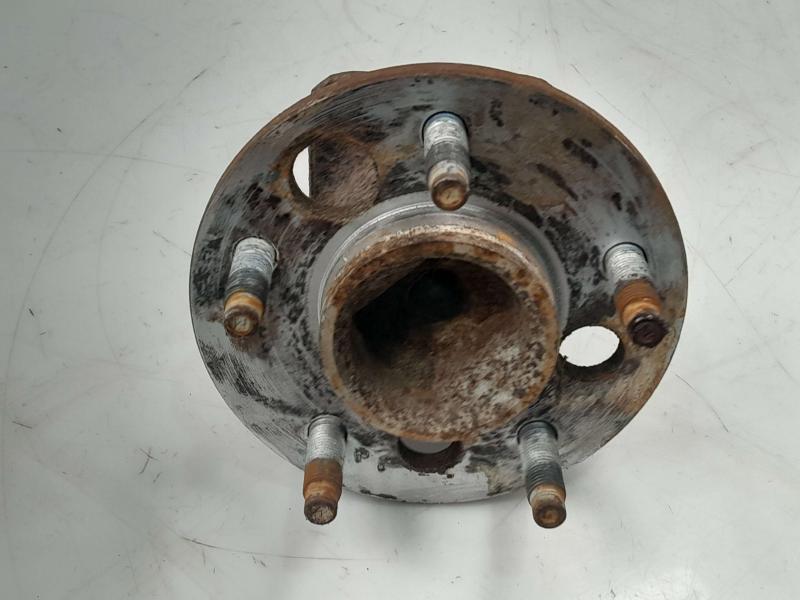 1999 Buick Park Avenue Hub