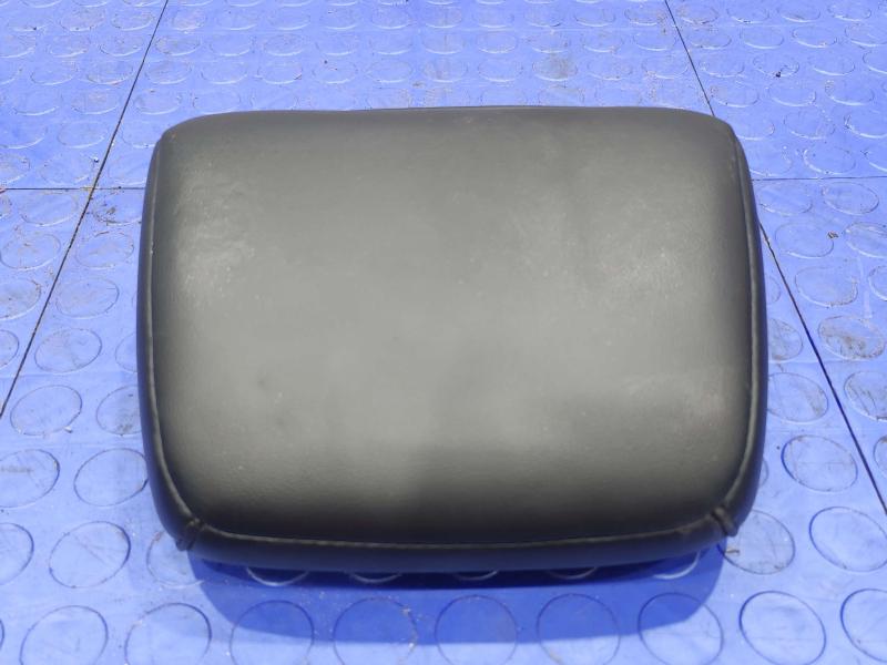 2012 Jeep Grand Cherokee Headrest