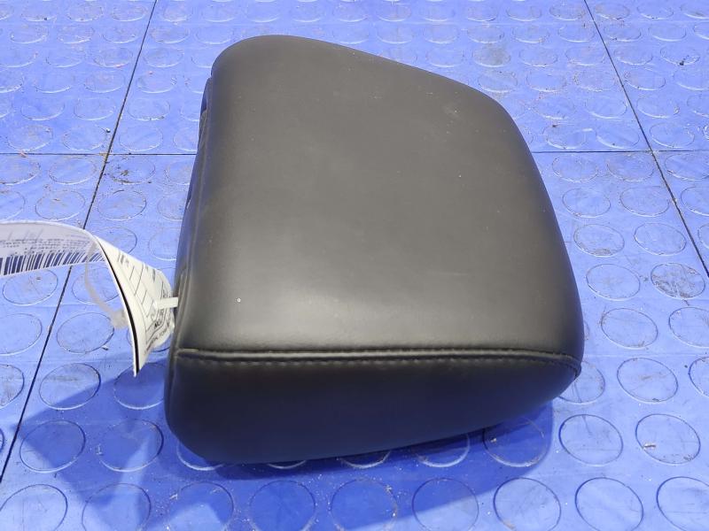 2012 Jeep Grand Cherokee Headrest