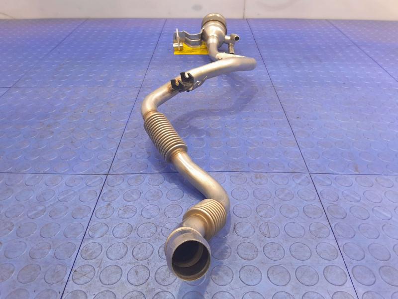 2013-2016 BMW 328i F30 Fuel Filler Neck Filler Pipe Assembly OEM 16117483168