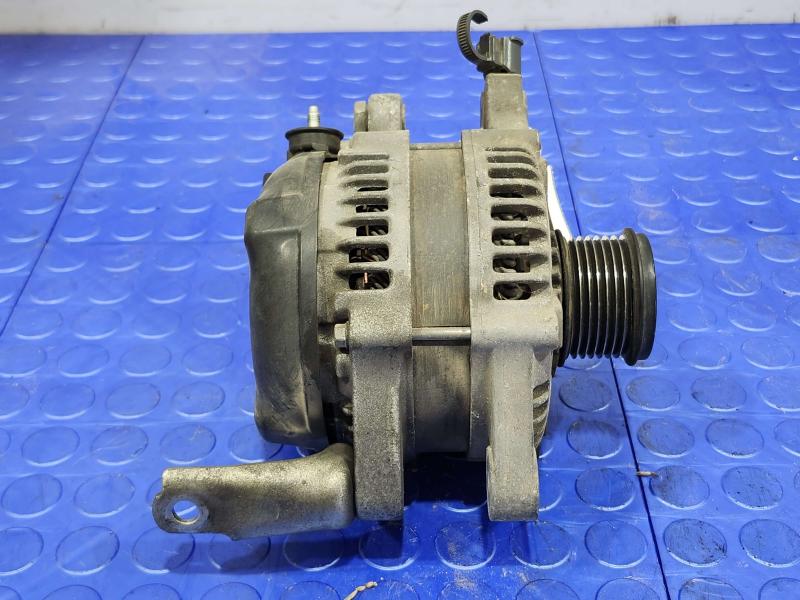 2014 Lexus IS 250 Alternator