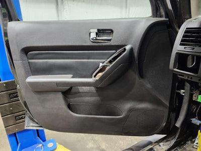 2007 Hummer H3 Front Door Trim Panel